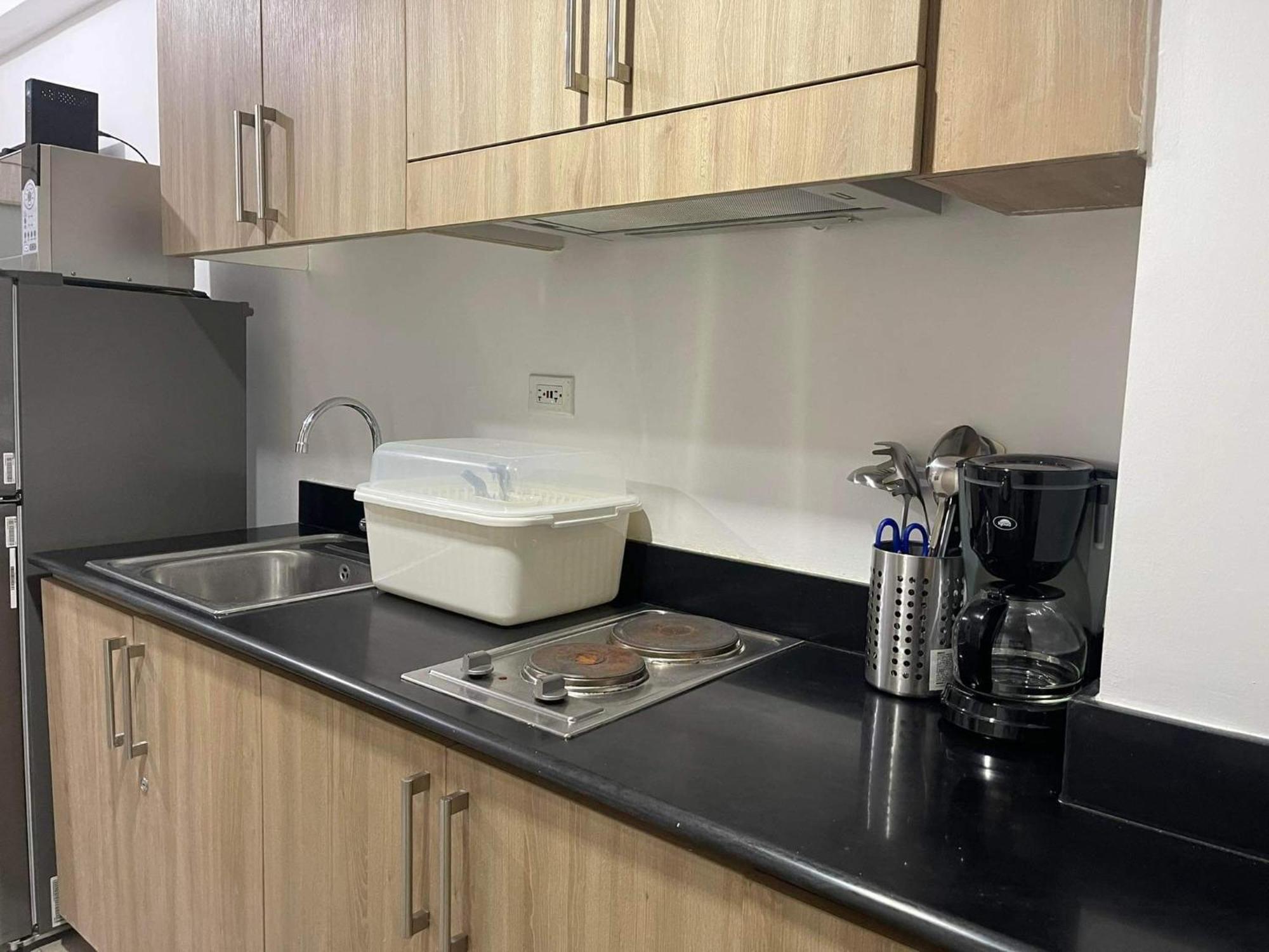 Shore 1 & 3 Residences Moa 1Br With Balcony By Darpm Manila Kültér fotó