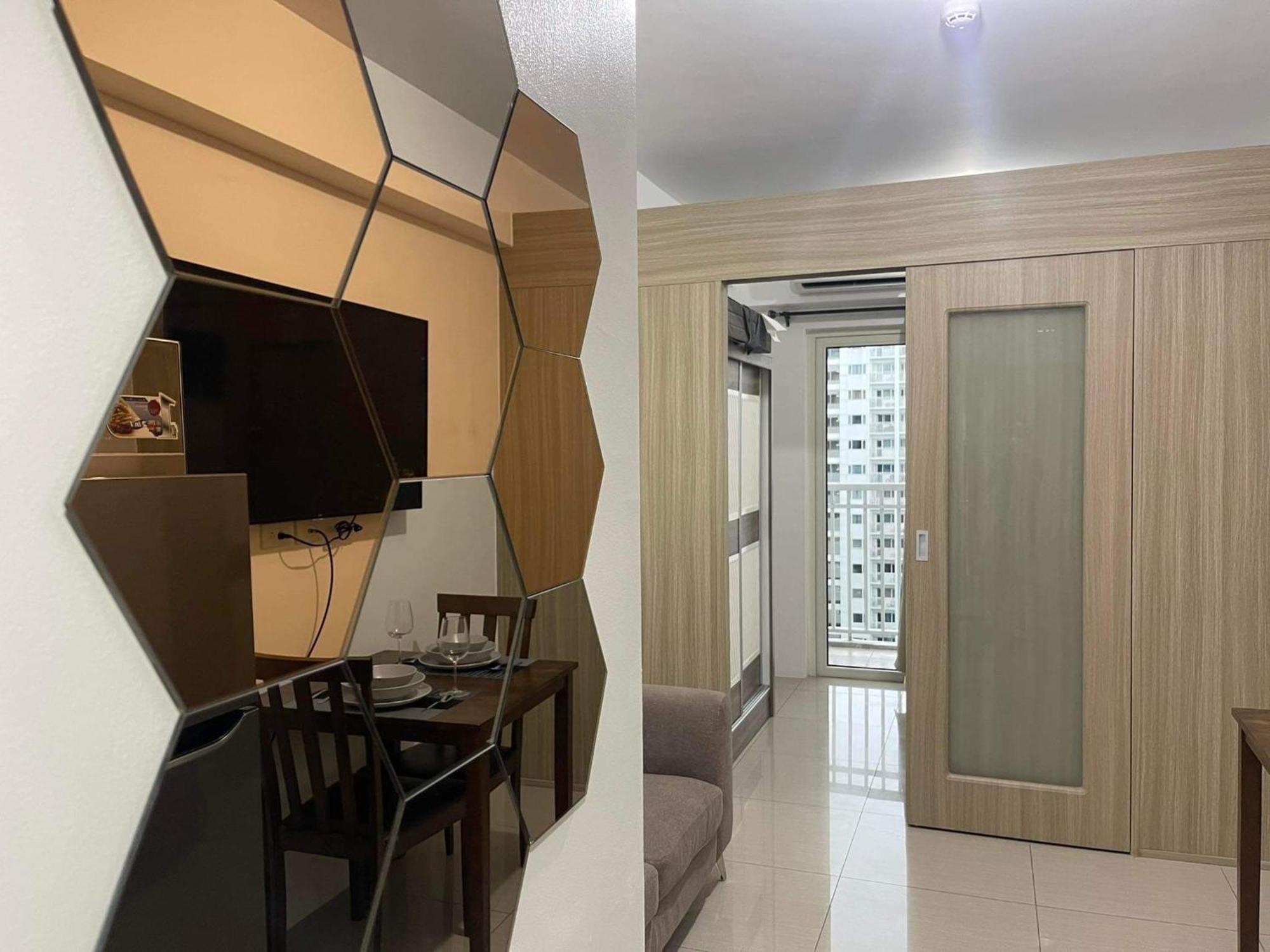 Shore 1 & 3 Residences Moa 1Br With Balcony By Darpm Manila Kültér fotó