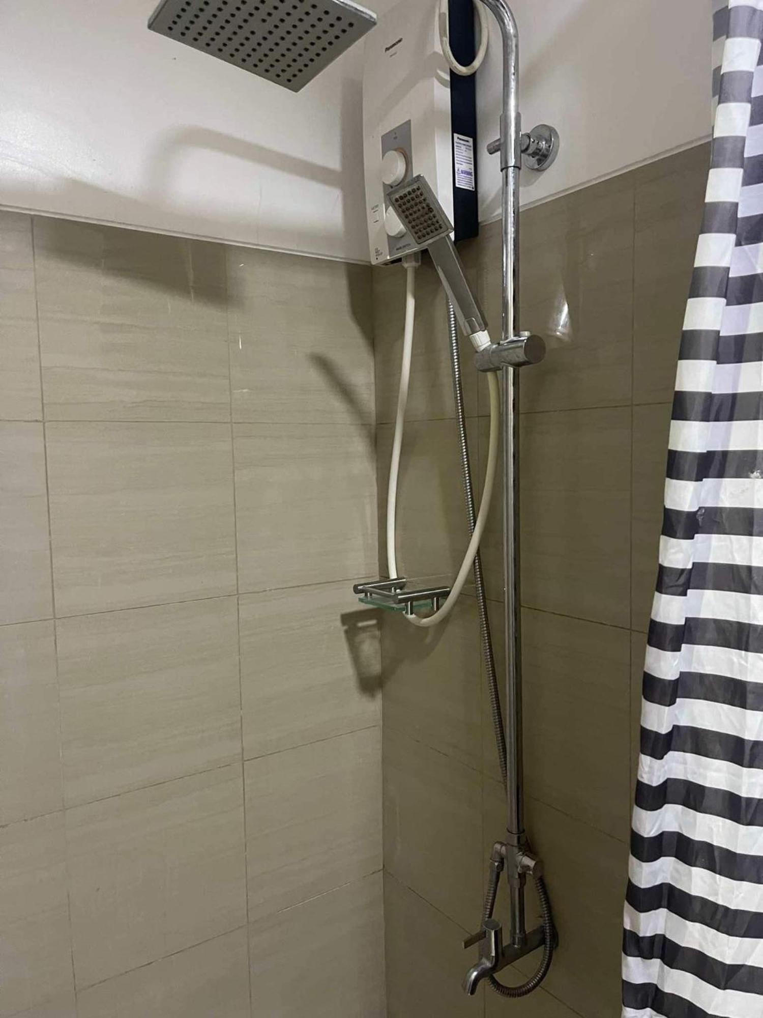 Shore 1 & 3 Residences Moa 1Br With Balcony By Darpm Manila Kültér fotó