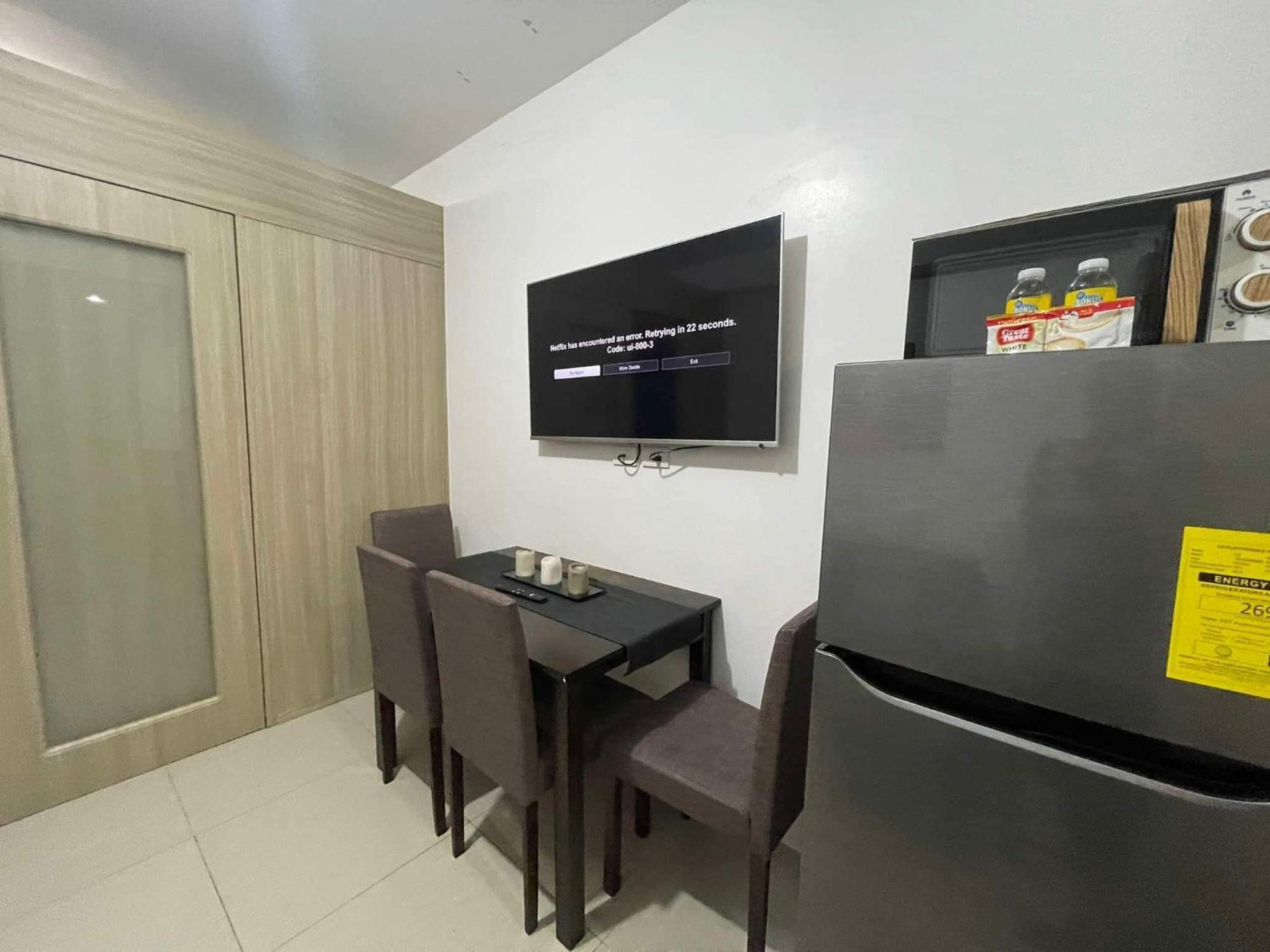 Shore 1 & 3 Residences Moa 1Br With Balcony By Darpm Manila Kültér fotó