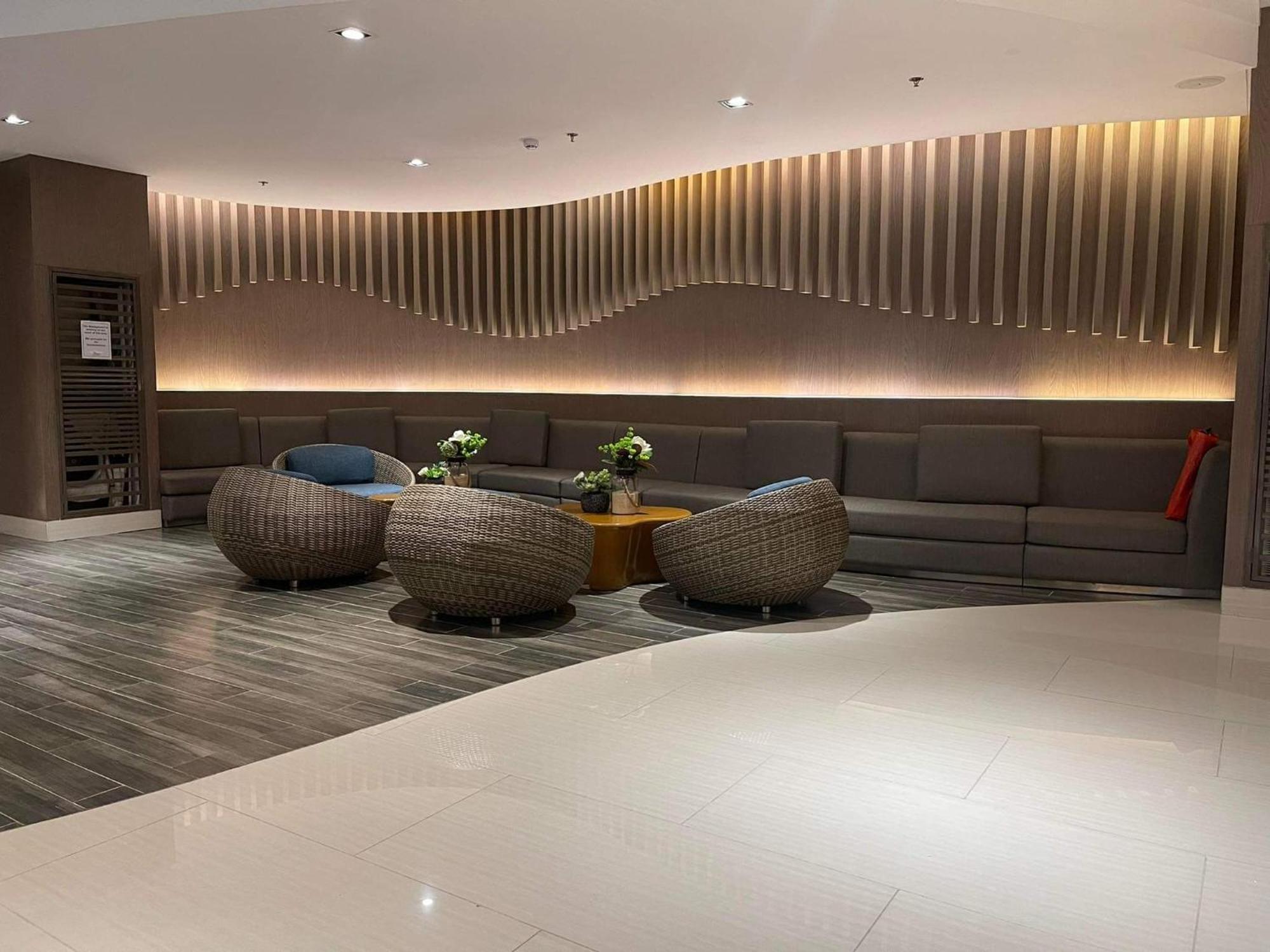 Shore 1 & 3 Residences Moa 1Br With Balcony By Darpm Manila Kültér fotó