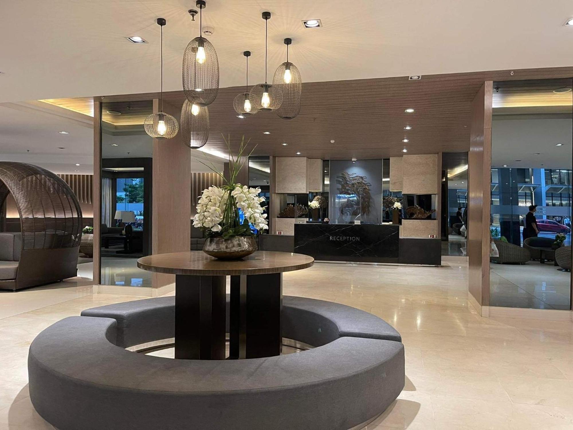 Shore 1 & 3 Residences Moa 1Br With Balcony By Darpm Manila Kültér fotó