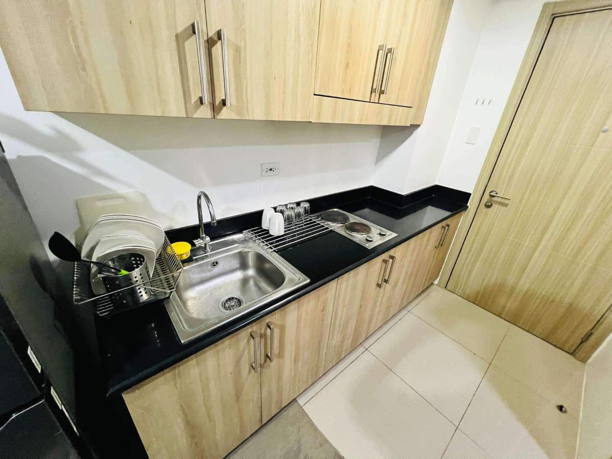 Shore 1 & 3 Residences Moa 1Br With Balcony By Darpm Manila Kültér fotó